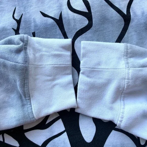 Disney Sweatshirt Womens Small Gray Black Cotton Blend Halloween Crew Neck - Picture 10 of 10